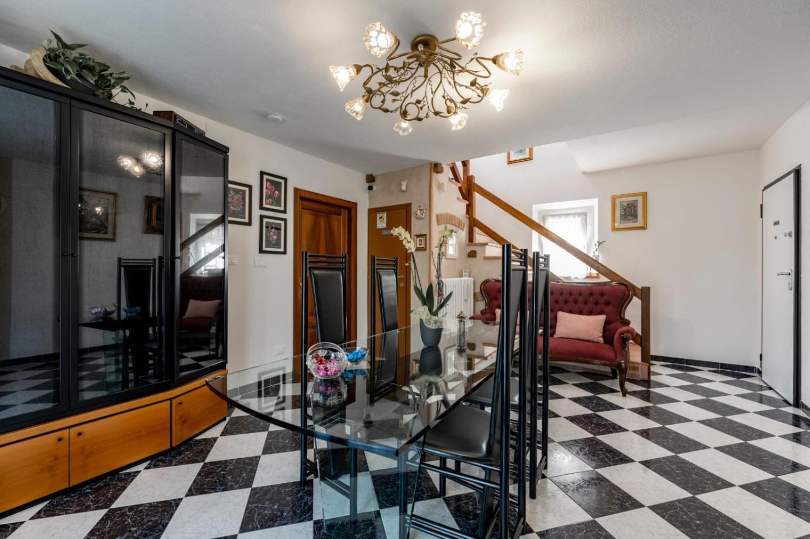 Due Maesta Home Реджо-нель-Емілія Екстер'єр фото